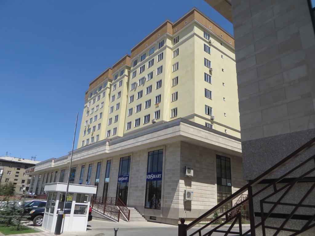 Bishkek Flatlux Apartments Luaran gambar